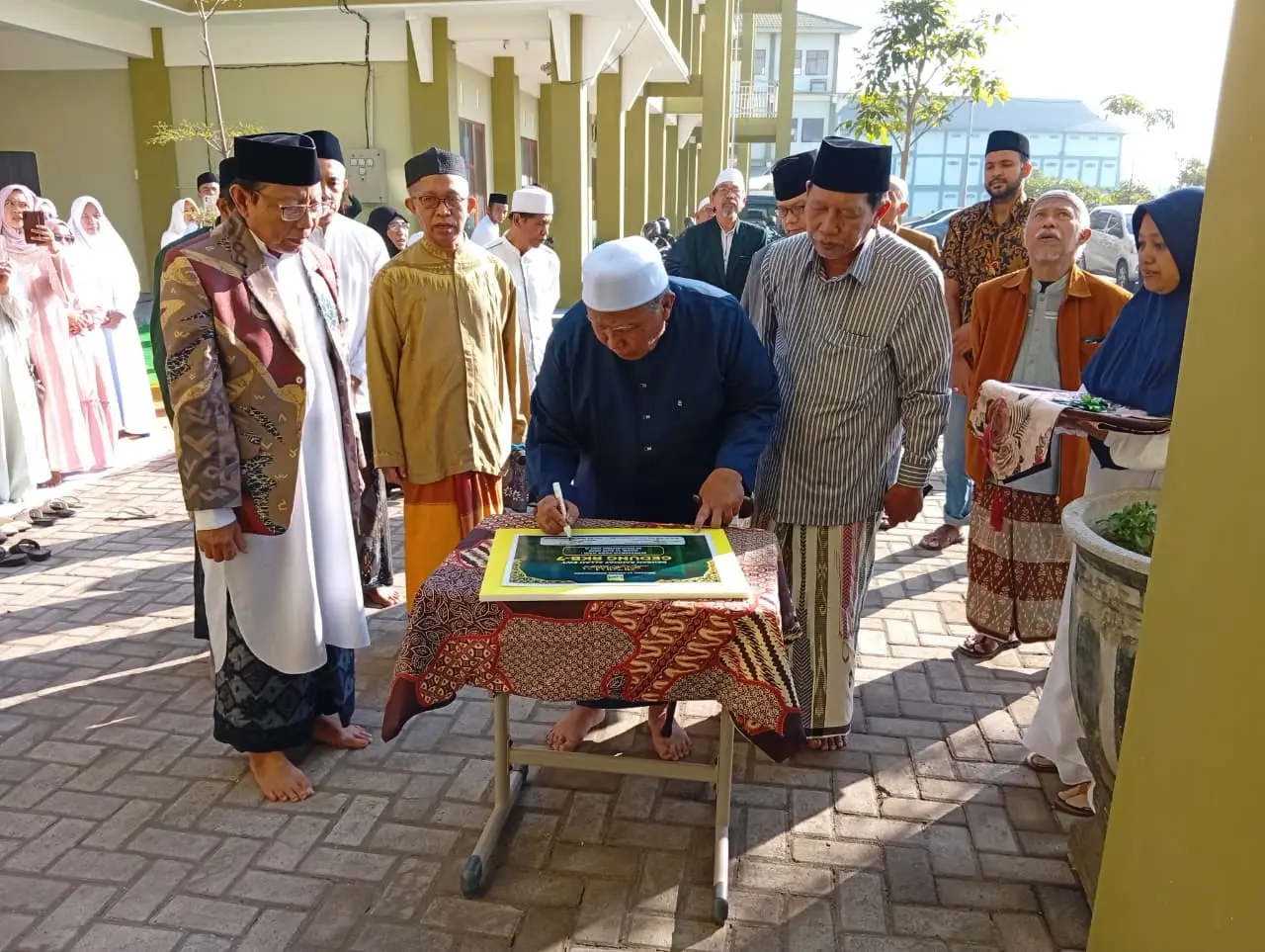 Yayasan At-Taqwa Bondowoso Rayakan Rampungnya RKB-7, Investasi Jangka Panjang untuk Kemajuan Pendidikan