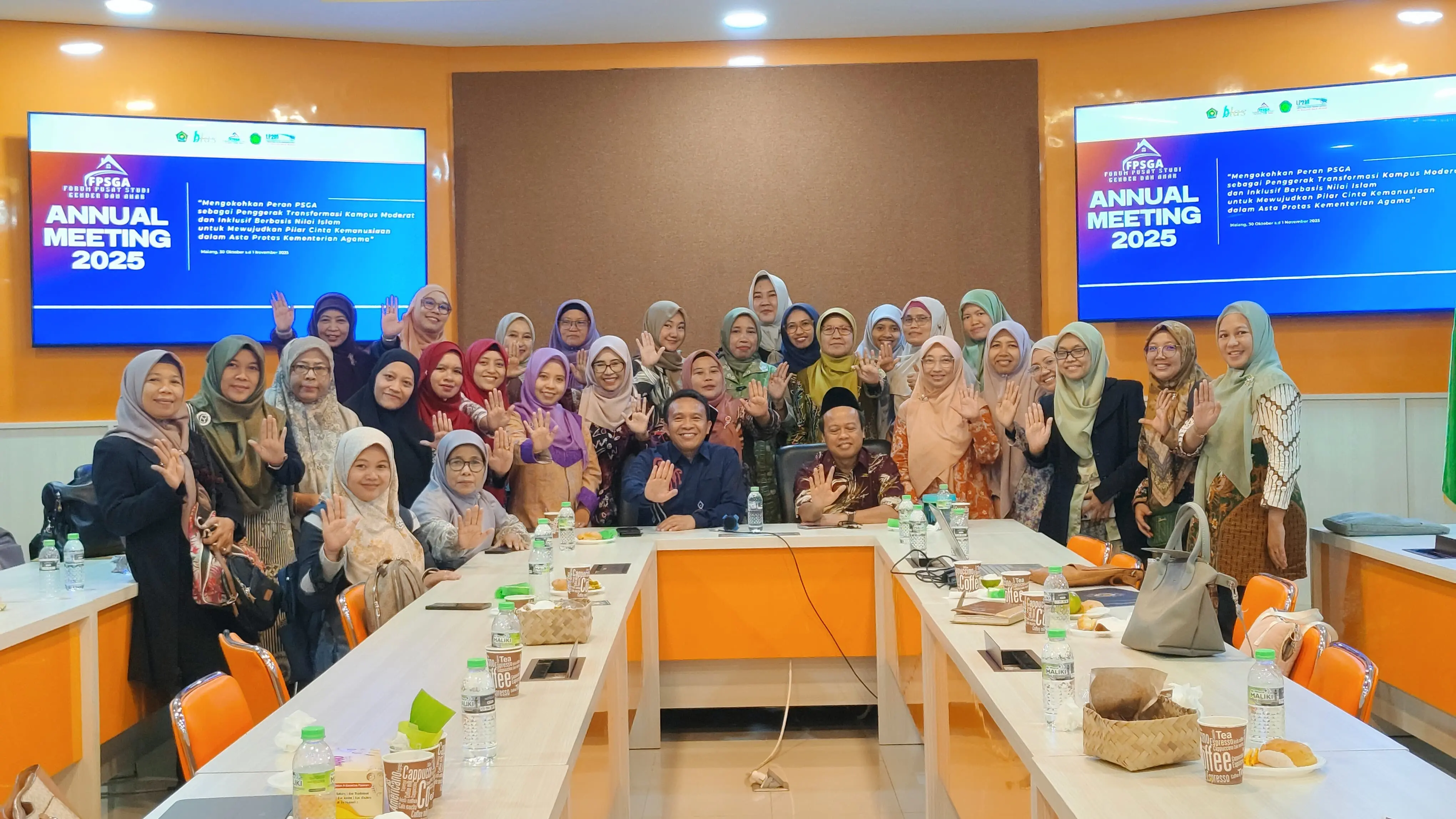 Mengusung Nilai Islam Inklusif, PSGA UNISNU Jepara Sukses Ikuti Forum PSGA PTKI 2025 di Malang