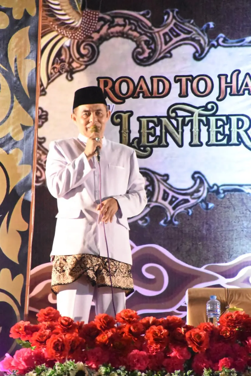 Ribuan Jamaah Semarakkan Harlah ke-32 MI At-Taqwa Bondowoso, Lentera Budaya Nusantara Bersinar Penuh Berkah
